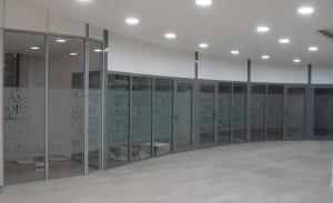 Матиране на врати и прозорци