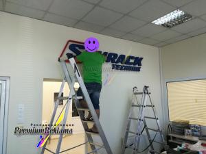 Изработени букви от 5см фибран